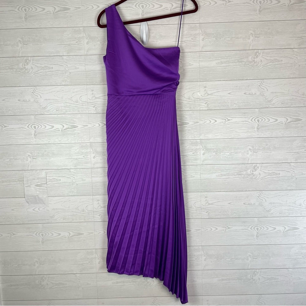 Sam Edelman One Shoulder Purple Ruched Dress NWT Size 2 - Picture 9 of 9